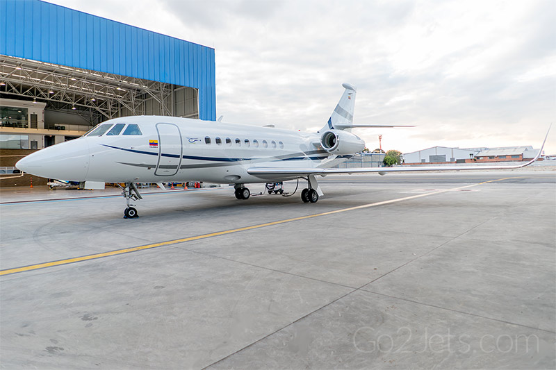 Falcon 2000S - Exterior