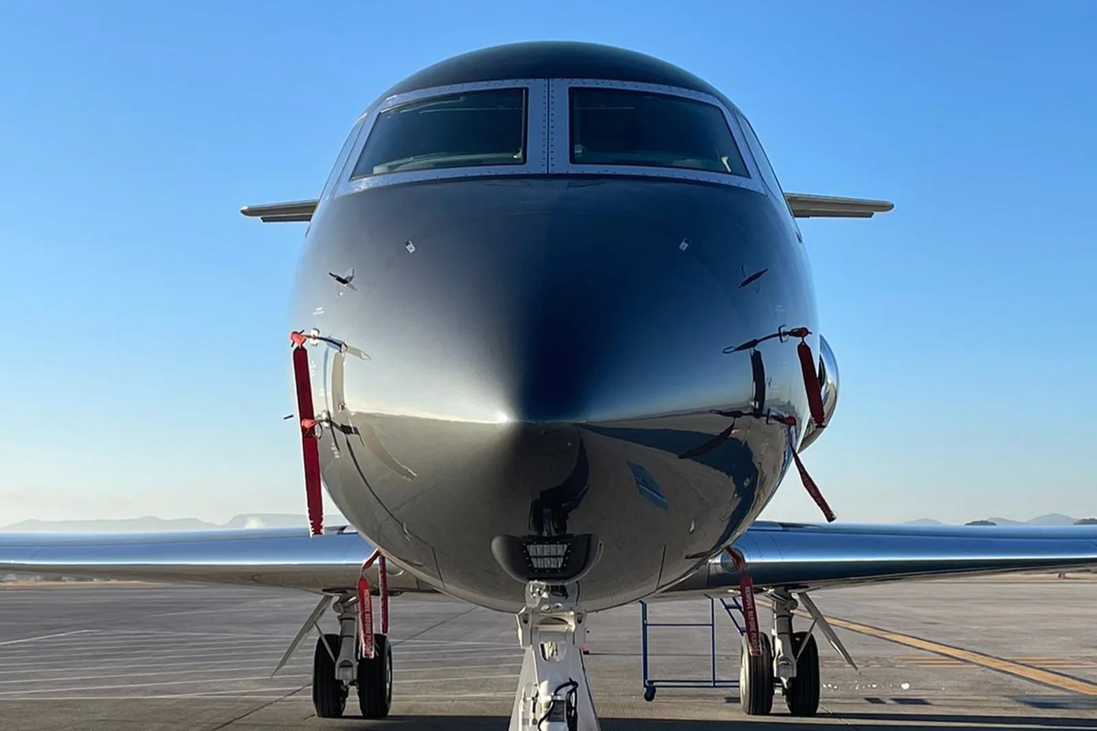 Gulfstream G550 - Exterior