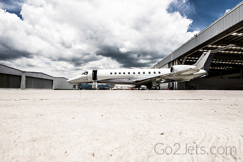Legacy 600 - Exterior